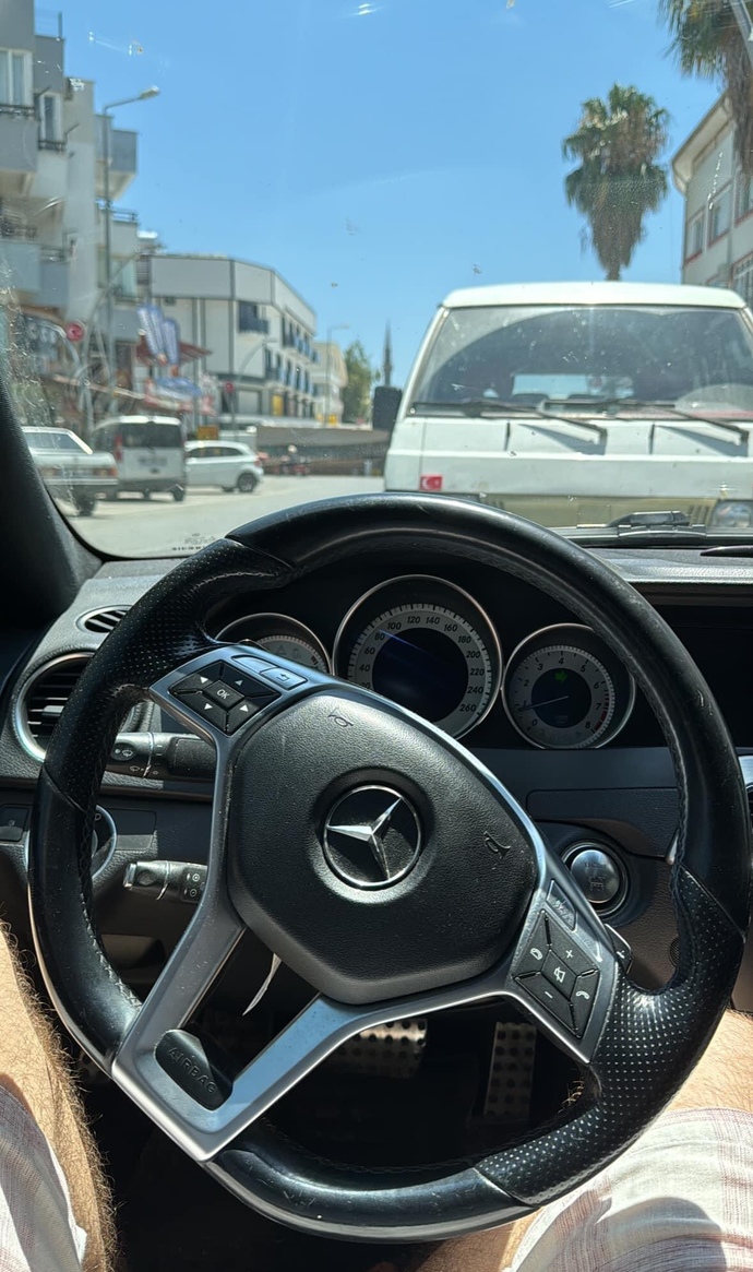 Arkadaşlar akıl verir misiniz?
