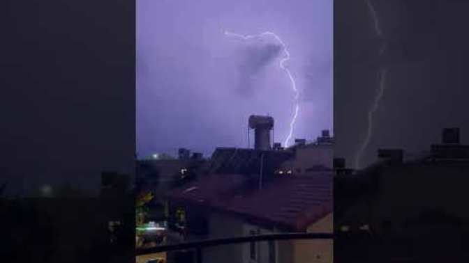 Simsekten korkar mısın?
