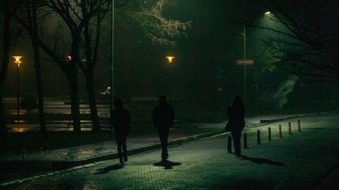 Bugün sahip olduğunuz tüm anıları kaybetme pahasına, gelecekteki başarılarınızın garantisini almayı kabul eder miydiniz?