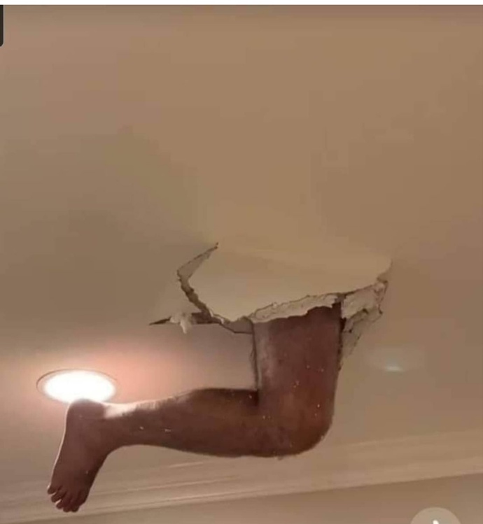 Beton o kadar ince ki üst komşumuz bize düştü, acaba noluyor yukarda 🤭🤭🤭?