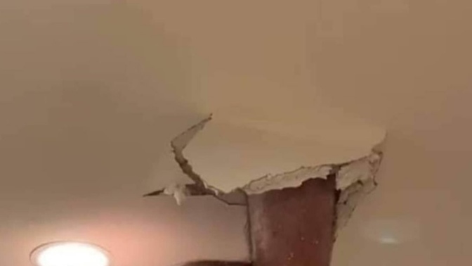 Beton o kadar ince ki üst komşumuz bize düştü, acaba noluyor yukarda 🤭🤭🤭?
