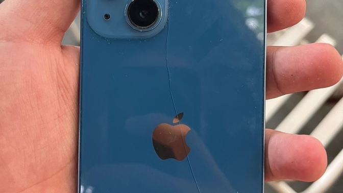 İphone 13 ümün arka camı kırıldı ne kadara yaparlar bilen var mı?