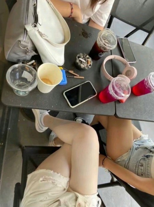 Aşkolar sizede kahve ya da başka bişey ısmarlayayım mı 🎀🍓😽💅?