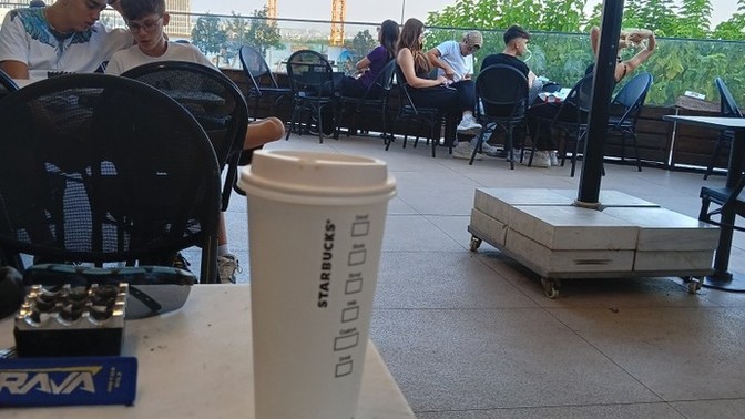Akşam olup işden çıkıp kafa dağıtmaya çıkan kimler?