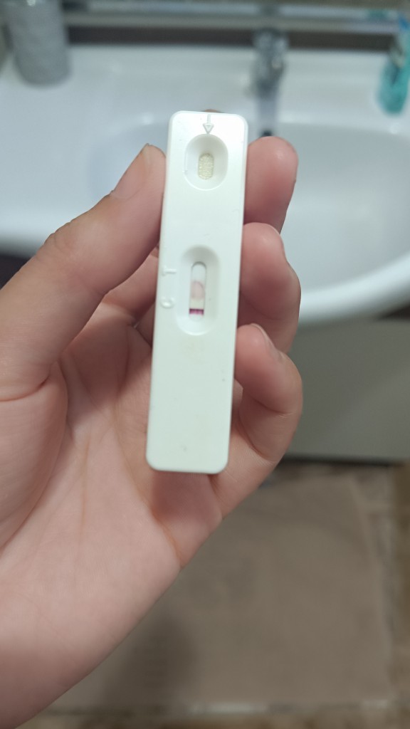 Bu geçerli bir test mi pozitif mi yani anlayamadım bilen varsa rica ediyorum bilgi versin?