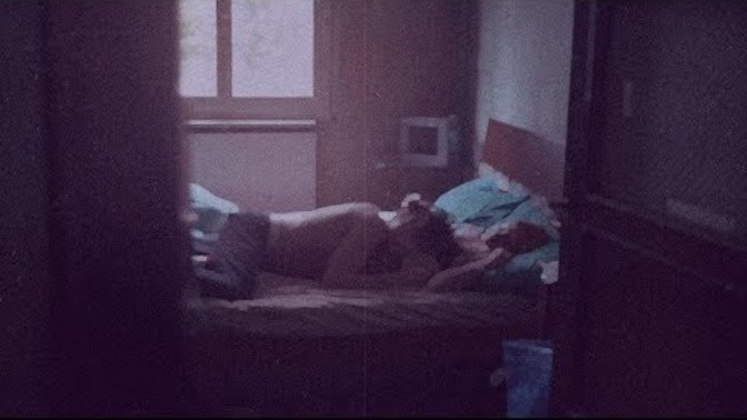 Dinlerken Keşke benide biri böyle sevse dediğiniz bir şarkı var mı?