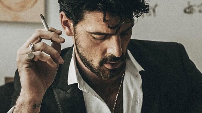 Nasıl bir karşı cins seni kendine aşık edebilir?