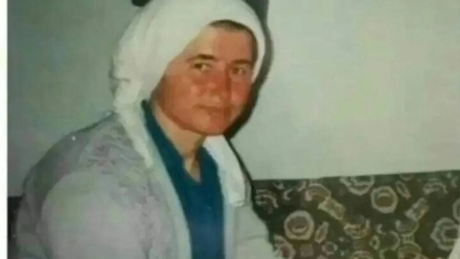 Benim gözler iyice gitti herkesi ACUN gibi görüyorum 🤭🤭🤭sizde öyle misiniz🤔?