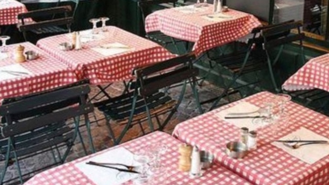 Bir restorana gitmeden önce menüde neye dikkat edersiniz?