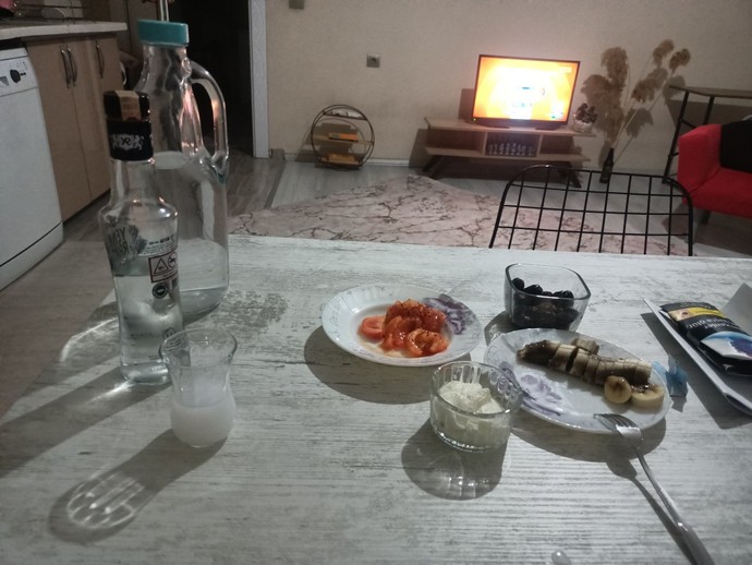 TV karşısında en çok hangi atıştırmalığı tercih ediyorsun?