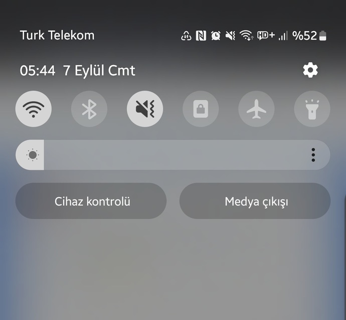 Telefonunuzun ekran ışığı ne kadar açık?