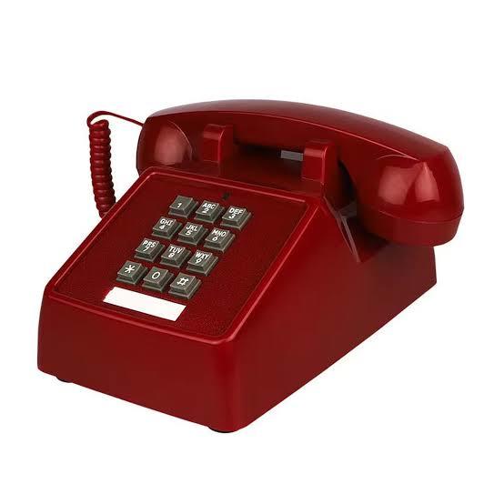 Evinde ev telefonu kullanan var mı?
