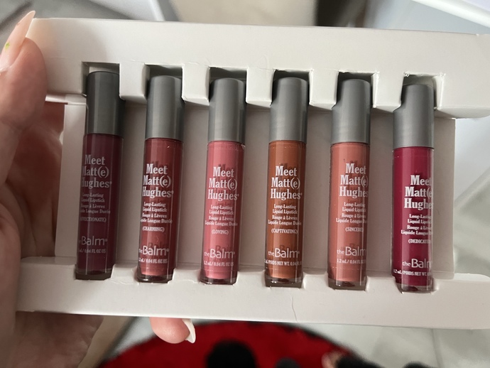 Çok beğendiğiniz ruj markası serisi nedir? 💄?
