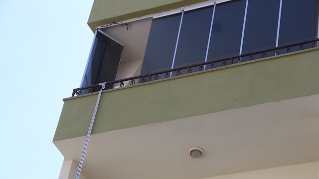 Hiç kendi evinize giremeyip dışarıda kaldığınız oldu mu?