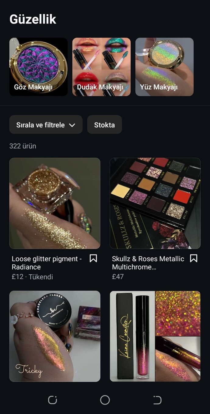 Heyy kızlar bu tür makyaj malzemeleri satan eden bir site var mı?