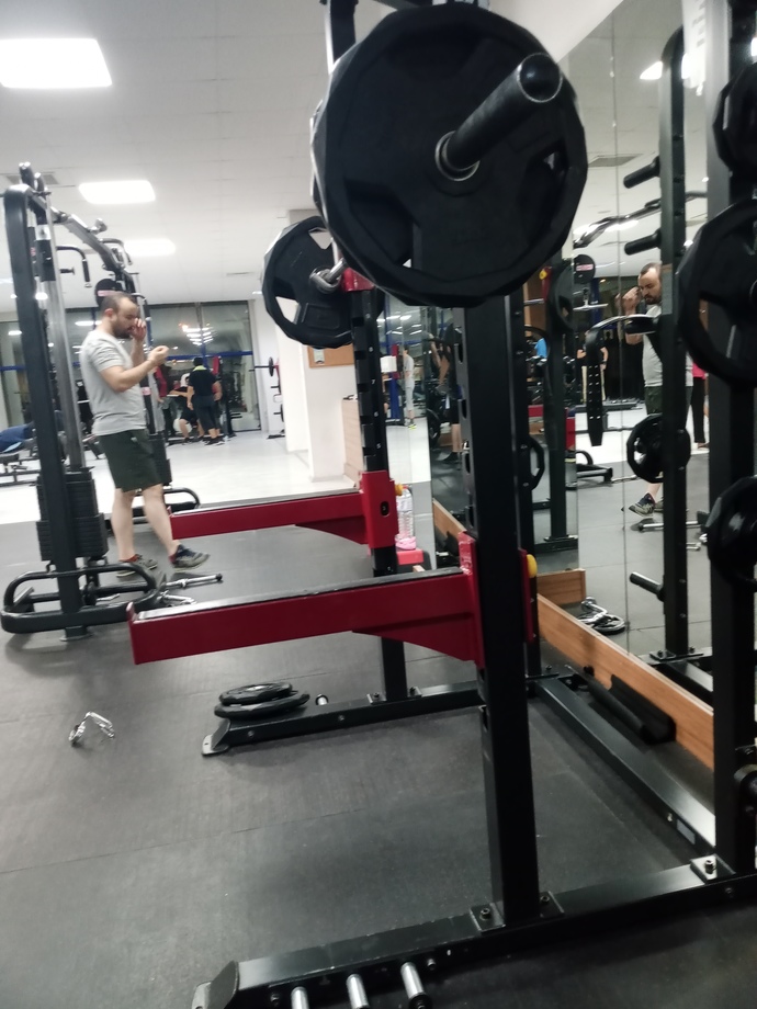 Kızlar, Kizlar squat yaparmisiniz?