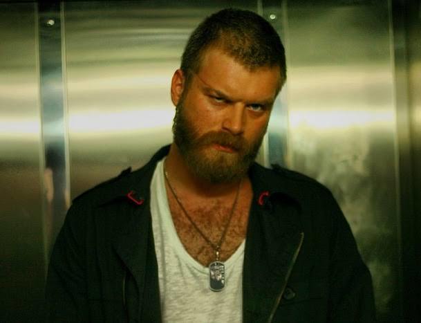 Kıvanç Tatlıtuğ hangi rolde zirve yaptı sizce ?