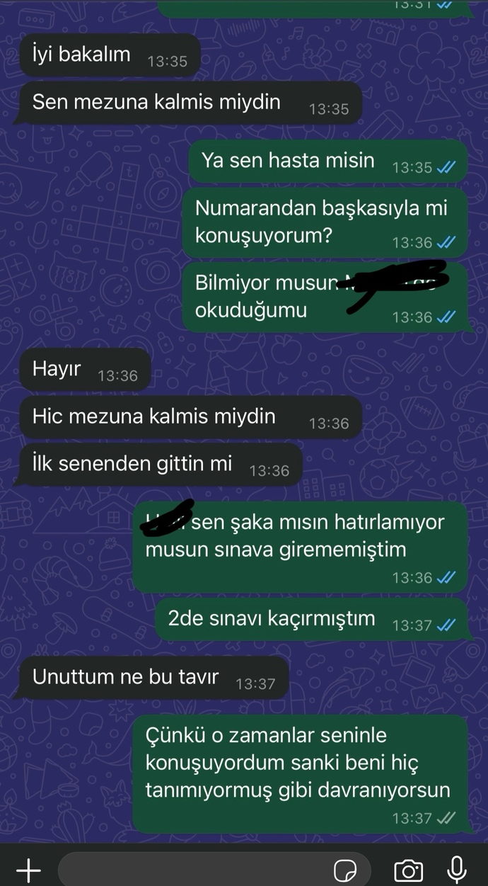 4senelik eski sevgilim beni tanımıyormuş gibi davranıyo?