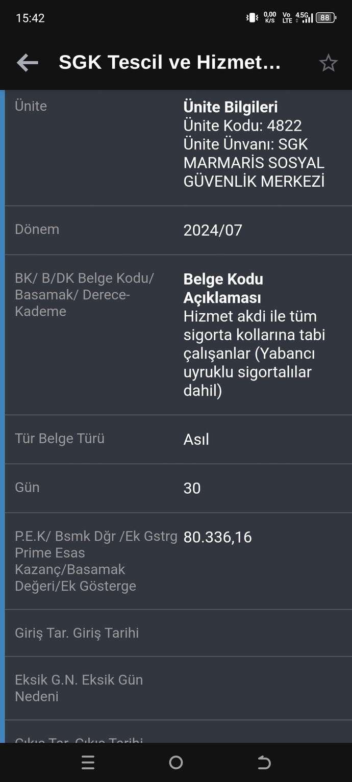 Maaşın ne kadar? keşfet yorumlarda 50K yazan var? kim bunlar? memur mu? işçi mi? beyaz yaka mı? esnaf mı?