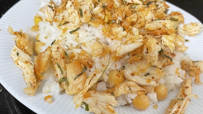Tavuklu nohutlu pilavım nasıl olmuş🥰 bi yorumlarda yazıııın?