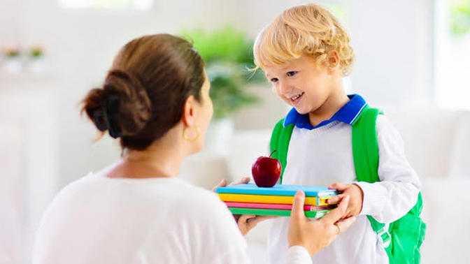 Anneler için sabah erken kalkıp çocuğu okula yetiştirme telaşı başladı mı?