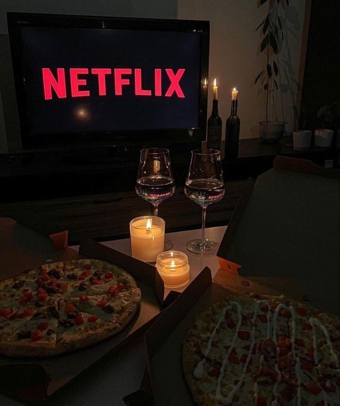 Netflixte ilk seyrettiğiniz dizi/film neydi?