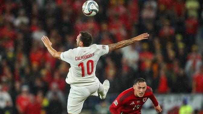 A Milli Futbol Takımı, İzmir'de İzlanda ile karşı karşıya gelecek. Maç sonucu sizce ne olur?