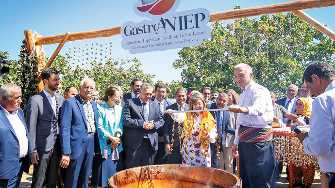 GastroAntep Kültür Yolu Festivali 14-22 Eylül tarihleri arasında düzenlenecek. Festivallere katılmayı sever misiniz?