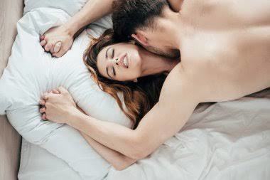 Her istendiğinde sekse tamam diyen bir kadından bıkılır mı yoksa ona doyulmaz mı?
