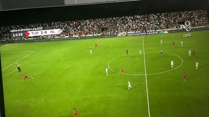 Maçı anlamayıp özel maçları izleyen var mı benim gibi?