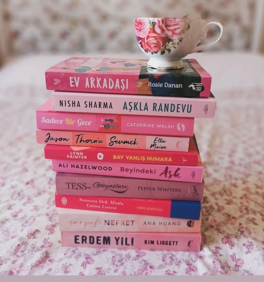Erkekler pembe kapaklı kitapları okur mu?