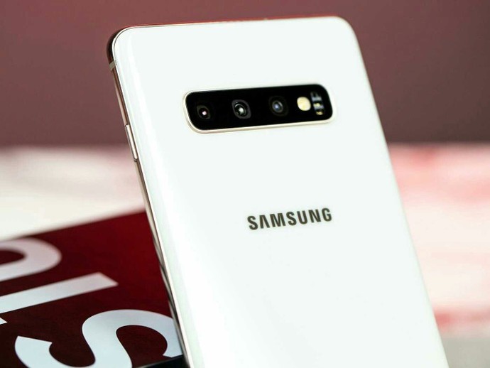 Galaxy S10+ Plus mı Galaxy A55 mi?
