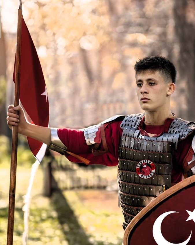 Instagram profil fotoğrafı onerebilir misiniz? Kendi fotom olmaz. Deniz çiçek vs olur foto ekler misiniz?