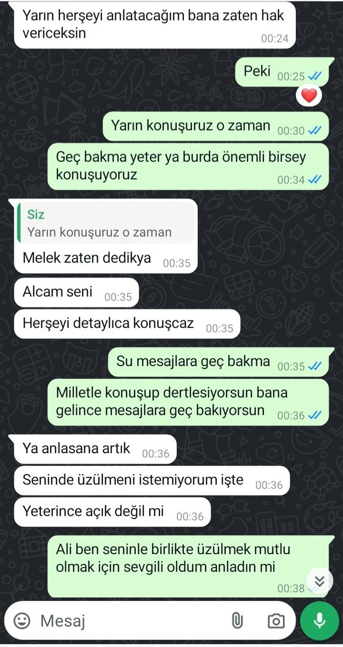 Sizce seviyor mu beni?