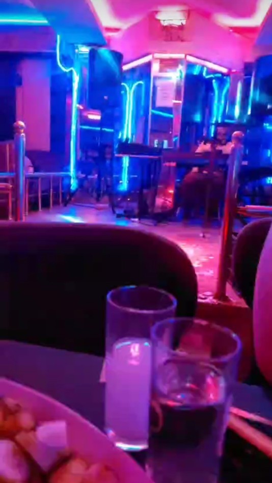 Kumkapı gecesi taksimin incisi geziyoruz. siz gezermisiniz?