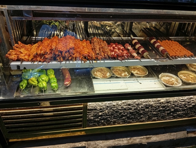 Gece acıkınca nöbetçi dürümcü ararmısınız?