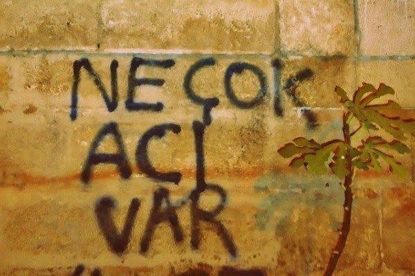 Özgüvenli olmayanın suçu nedir, evlenme dahil hayatın her alanında kaybeder mi?