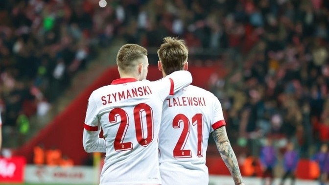 Nicola Zalewski, galatasaray'ın yaptığı bonuslarla birlikte yıllık 2.5 milyon euroluk son teklifini. Sizce nedeni ne?