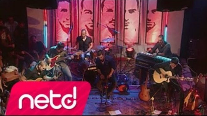 Şu an dinlediğin şarkıı nedir?