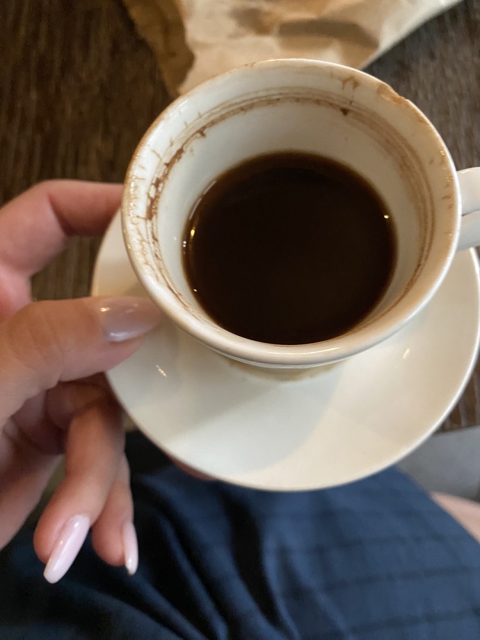 Kime sabah kahvesi ısmarlayayım?