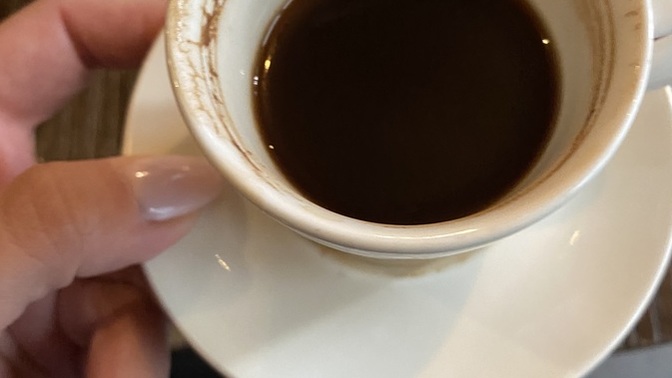 Kime sabah kahvesi ısmarlayayım?