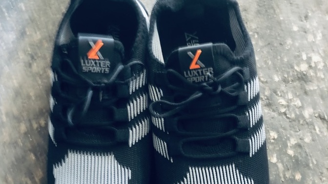 Yeni lukter sports marka ayakkabım nasıl Beşiktaşlı özel seri siyah beyaz şeritli seri?