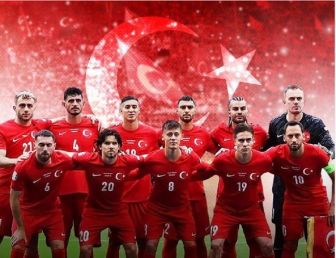 Futbol takımlarında sizce sınırsız yabancı mı olmalı yoksa Türk oyuncu havuzu geliştirilmeli mi?