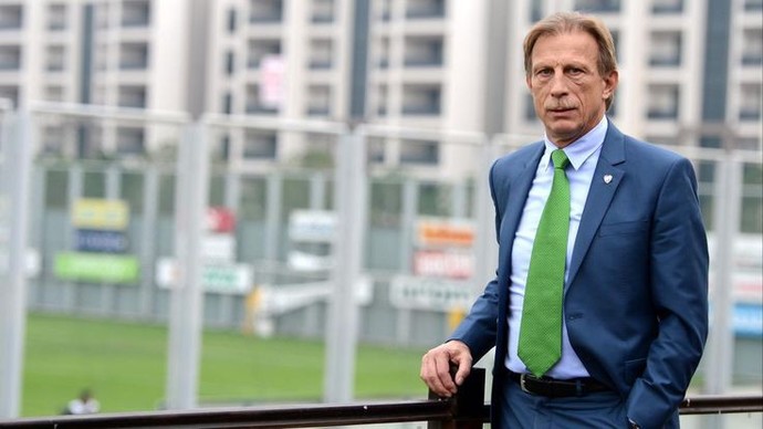 Yeni kaybettiğimiz teknik adam Christoph Daum ile ilgili düşünceleriniz nedir?