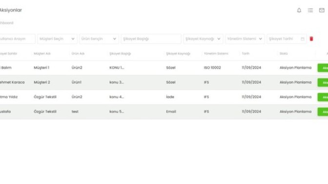 Aranızda UI/UX tasarımcı var mı? Tasarımım hakkında soru soracaktım?