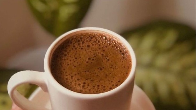Sabahları kahve içmekten keyif alır mısınız?