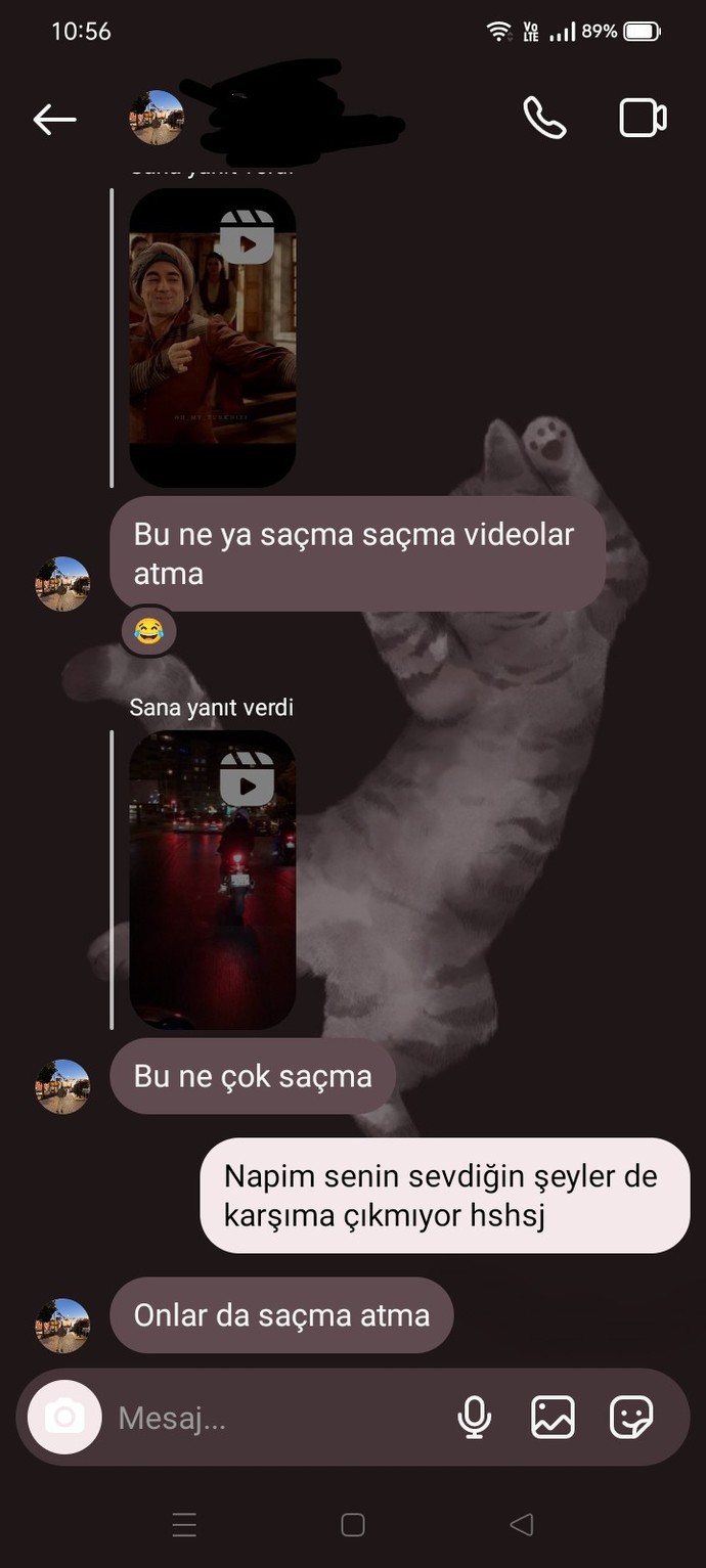 Bana karşı hissiz midir yoksa bir adım mı bekliyordur?