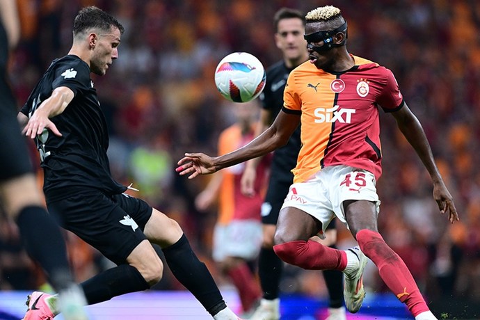 Galatasaray Rizespor maçında neden 6 oyuncu değişti?