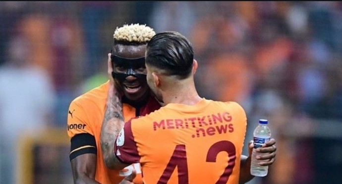 Galatasaray, ligde oynadığı 4 maçta toplam 53 faul yaparken sadece 1 sarı kart gördü. Ne düşünüyorsunuz?