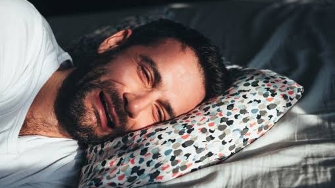 Gece uyurken hayatını düşünerek hiç ağladın mı?